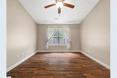 618 Chastine Drive, Spartanburg, SC 29301 - Photo 17