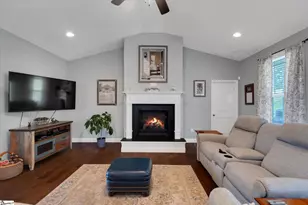114 Jones Kelley Rd, Travelers Rest, SC 29690 - Photo 5