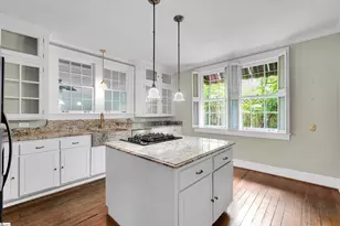 412 Hampton Ave, Greenville, SC 29601 - Photo 9