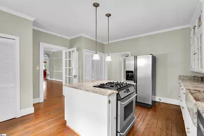 412 Hampton Avenue, Greenville, SC 29601 - Photo 11