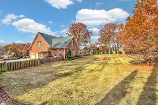 111 W Woodglen Rd, Spartanburg, SC 29301 - Photo 5