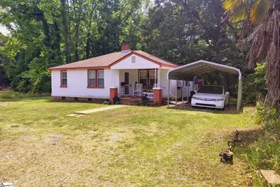 18304 25 Highway, Ware Shoals, SC 29692 - Photo 1