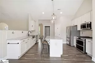 403 Wisteria Ct, Williamston, SC 29697 - Photo 11