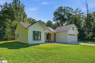 298 Red Hill Rd, Landrum, SC 29356 - Photo 3