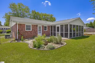 205 Meadow Ln, Easley, SC 29642 - Photo 45