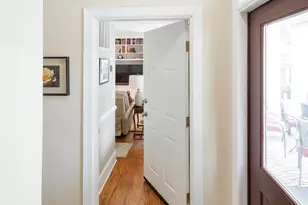 204 E Park Ave, Greenville, SC 29601 - Photo 19