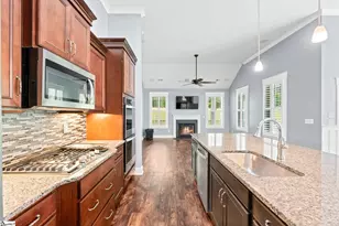 139 Quail Creek Dr, Greer, SC 29650 - Photo 5