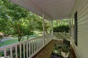 2011 Ridgeview Ln, Seneca, SC 29678 - Photo 9