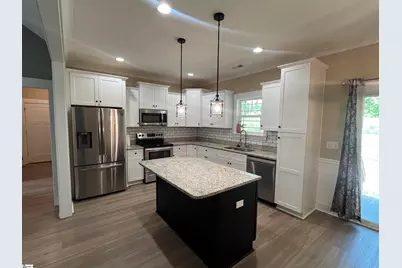 102 Angler Drive, Laurens, SC 29360 - Photo 5