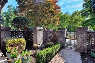 10 Travertine Ct, Greenville, SC 29615 - Photo 49