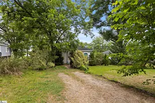 303 Blair St, Easley, SC 29640 - Photo 25