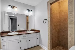 208 Longstreet Dr, Greer, SC 29650 - Photo 15