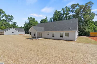 213 Buckinghan Road, Duncan, SC 29334 - Photo 15
