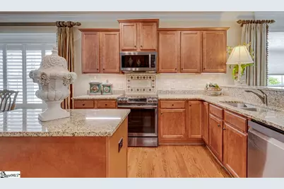 20 Flintwood Drive, Simpsonville, SC 29681 - Photo 9