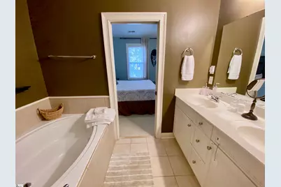 20 Howe Street #Unit 11, Greenville, SC 29601 - Photo 23