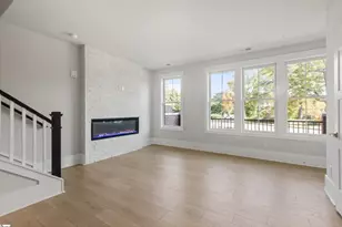 136A Gibbs St, Greenville, SC 29601 - Photo 5