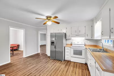 511 Clarendon Drive, Easley, SC 29642 - Photo 11