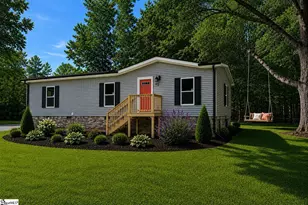 656 Plainview Dr, Spartanburg, SC 29307 - Photo 1