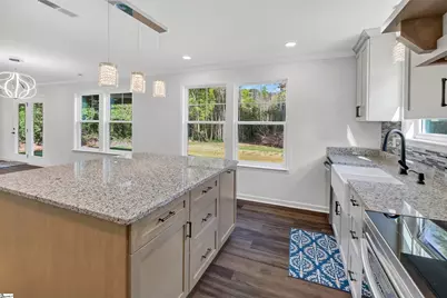 414 S Jefferson Avenue, Anderson, SC 29624 - Photo 9