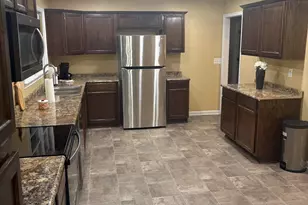 1714 W Oakland Ave, Sumter, SC 29150 - Photo 3