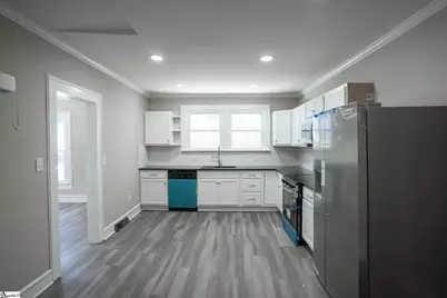 16 Pettee Street, Greenville, SC 29611 - Photo 9