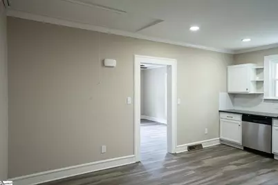 16 Pettee Street, Greenville, SC 29611 - Photo 13