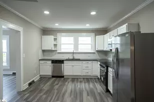 16 Pettee St, Greenville, SC 29611 - Photo 11