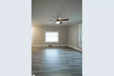 16 Pettee Street, Greenville, SC 29611 - Photo 5