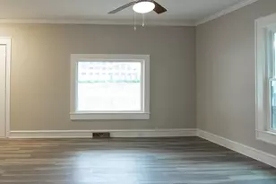 16 Pettee St, Greenville, SC 29611 - Photo 5