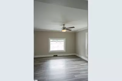 16 Pettee Street, Greenville, SC 29611 - Photo 9