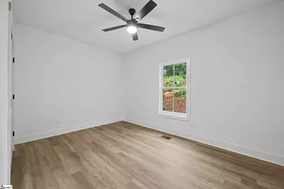 160 Holmes Drive, Spartanburg, SC 29303 - Photo 23