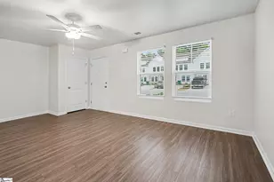 639 Blossom Run Dr, Spartanburg, SC 29307 - Photo 5