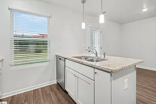 639 Blossom Run Dr, Spartanburg, SC 29307 - Photo 13