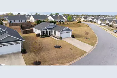 402 Edgehill Court, Greenville, SC 29617 - Photo 1