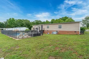 247 Perry Rd, Greer, SC 29651 - Photo 31