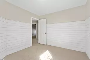 17 Halehaven Dr, Simpsonville, SC 29681 - Photo 27