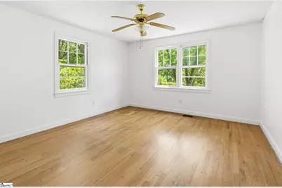7 Alberta Avenue, Greenville, SC 29617 - Photo 15