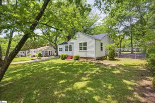 7 Alberta Ave, Greenville, SC 29617 - Photo 3