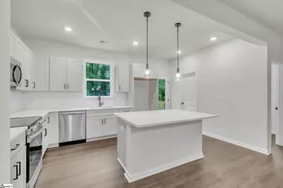 302 Satterfield Drive, Greenville, SC 29611 - Photo 5