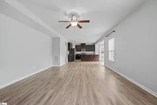 425 Sandusky Ln, Simpsonville, SC 29680 - Photo 19