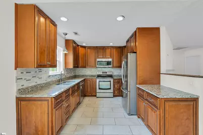 4 Raleigh Court, Simpsonville, SC 29681 - Photo 7