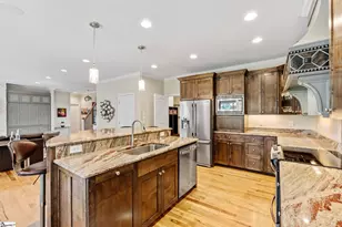 108 Mt Vista Ave, Greenville, SC 29605 - Photo 13