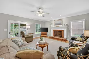 102 Glenbriar Ct, Simpsonville, SC 29681 - Photo 9