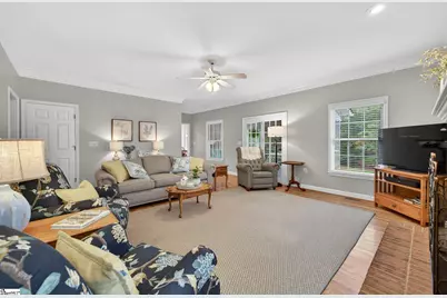 102 Glenbriar Court, Simpsonville, SC 29681 - Photo 11
