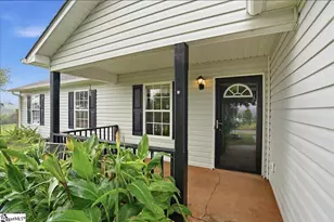 108 Blackbird Ln, Greenville, SC 29611 - Photo 5