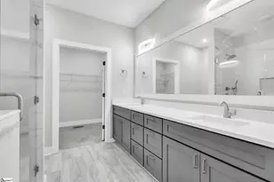 410 Gower St, Greenville, SC 29611 - Photo 11