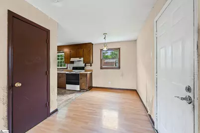 1033 Southfield Street, Inman, SC 29349 - Photo 9