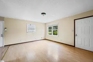1033 Southfield St, Inman, SC 29349 - Photo 5