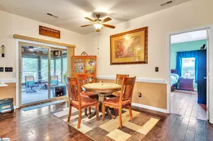 215 Cooleys Crest Ln, Inman, SC 29349 - Photo 9
