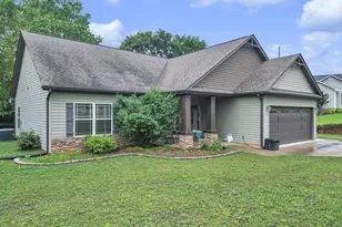 215 Cooleys Crest Ln, Inman, SC 29349 - Photo 1